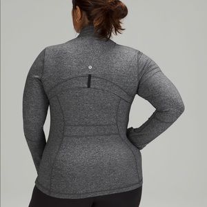 Size 6 Women’s Lululemon Zip Jacket